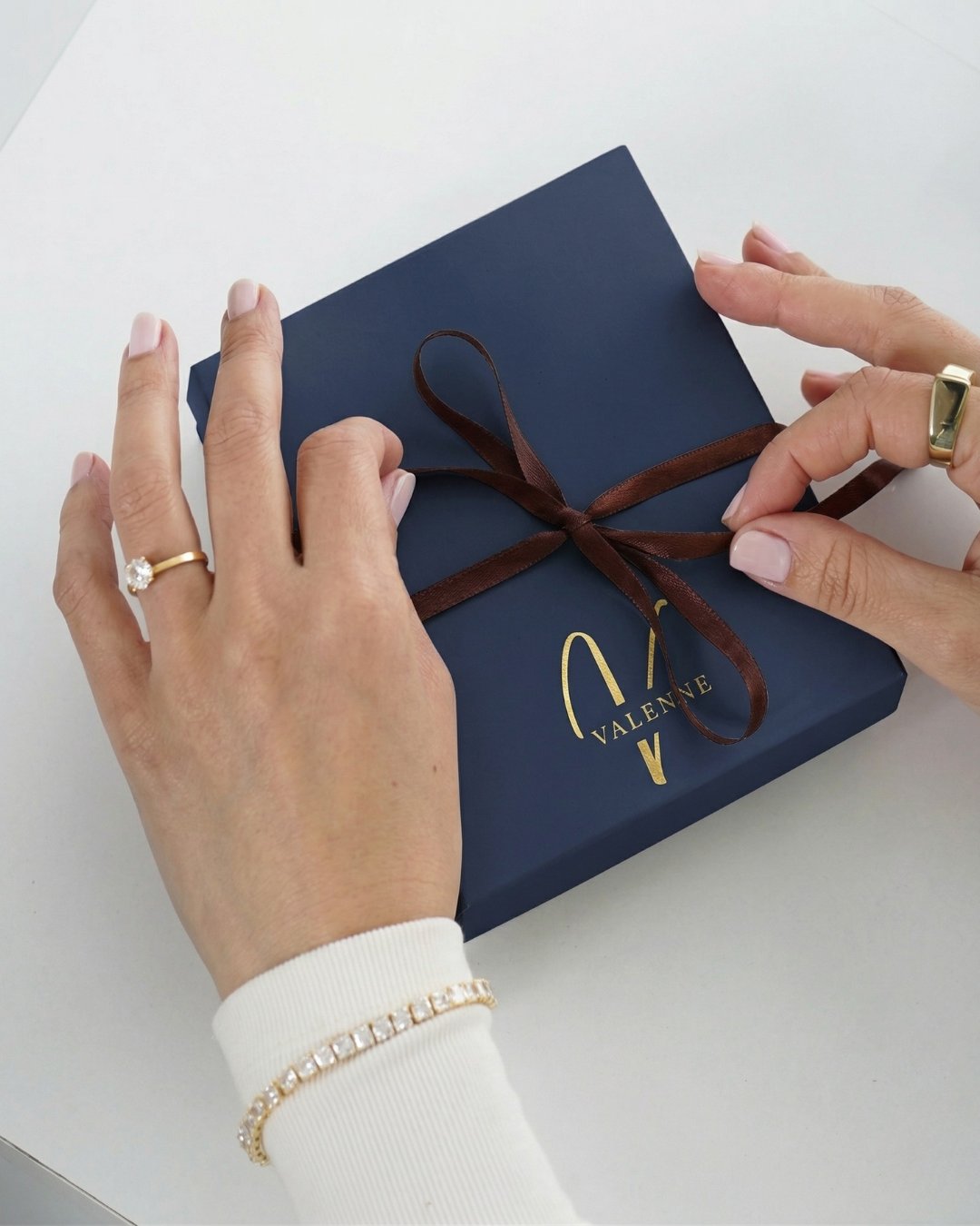 Valenne — Embalagem com marca